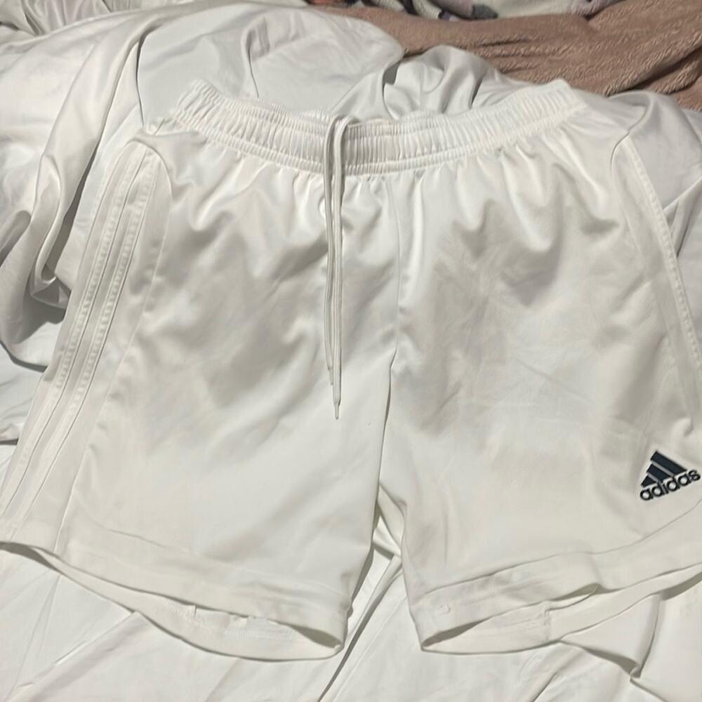 Adidas XL white workout shorts elastic waste w/drawstring guc gym sports